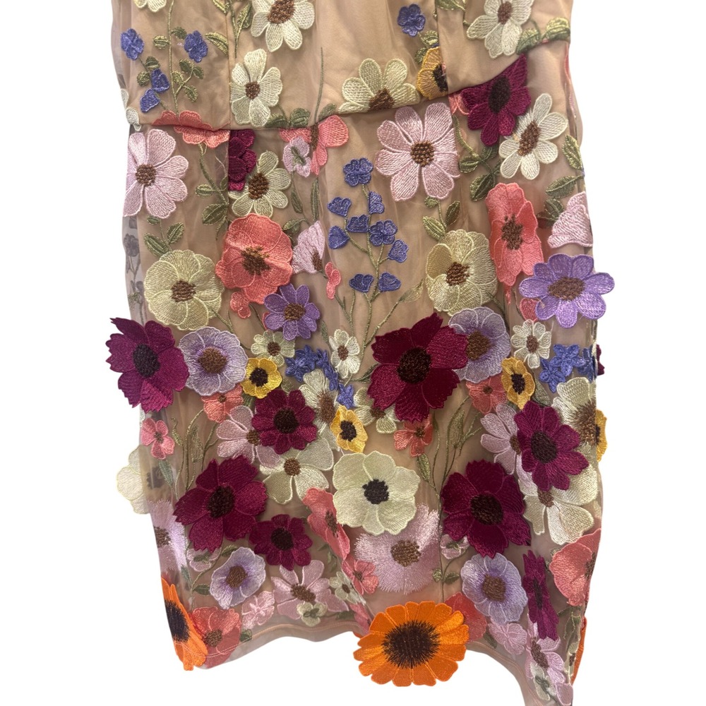 Bebe Mock Neck Sleeveless Statement Dress Nude Multi 3D Floral Embroidered L - Picture 4 of 9